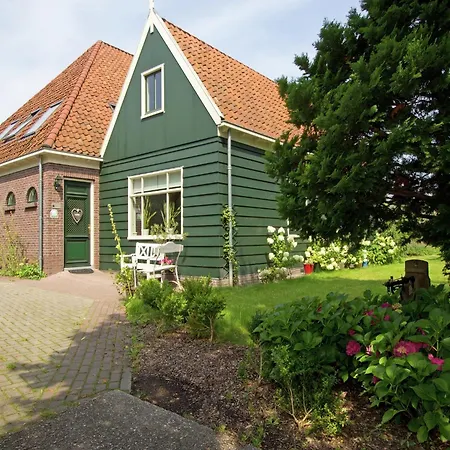 Дом отдыха Haven With Garden & Comfort Зюйдостбемстер