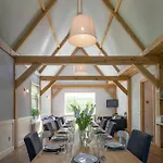 Haven With Garden & Comfort 쥐두스빔스터